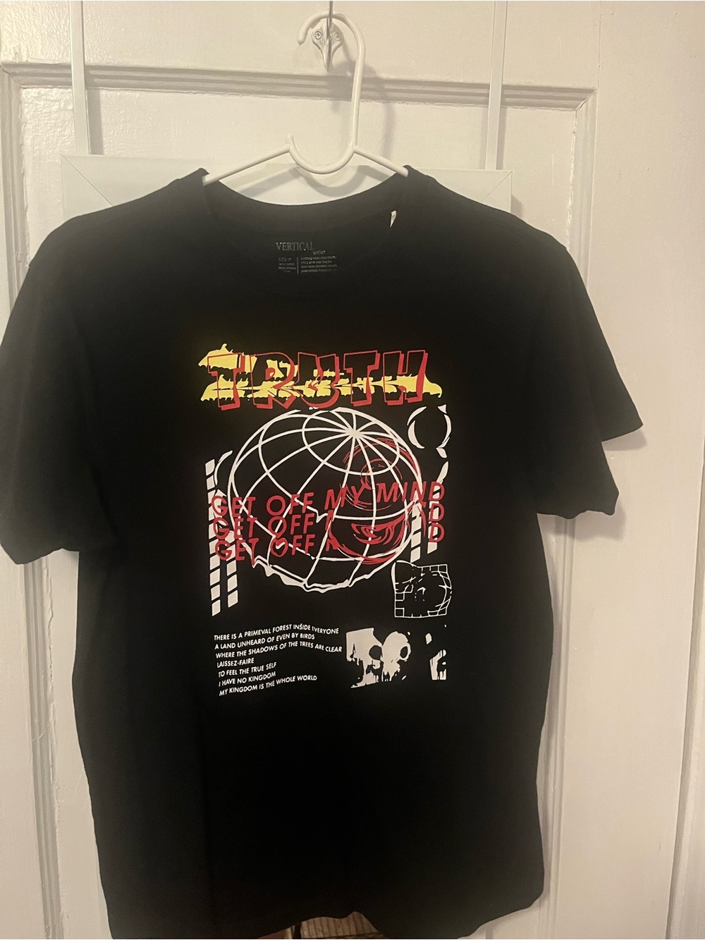 Black Medium  ‘GET OFF MY MIND’ Graphic T-shirt